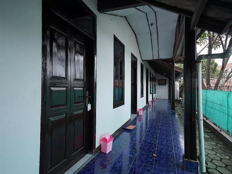 Pondok Gembyang Ciwidey Redpartner Rancabali Esterno foto