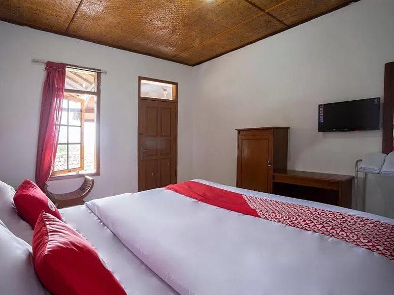 Pondok Gembyang Ciwidey Redpartner Rancabali Esterno foto