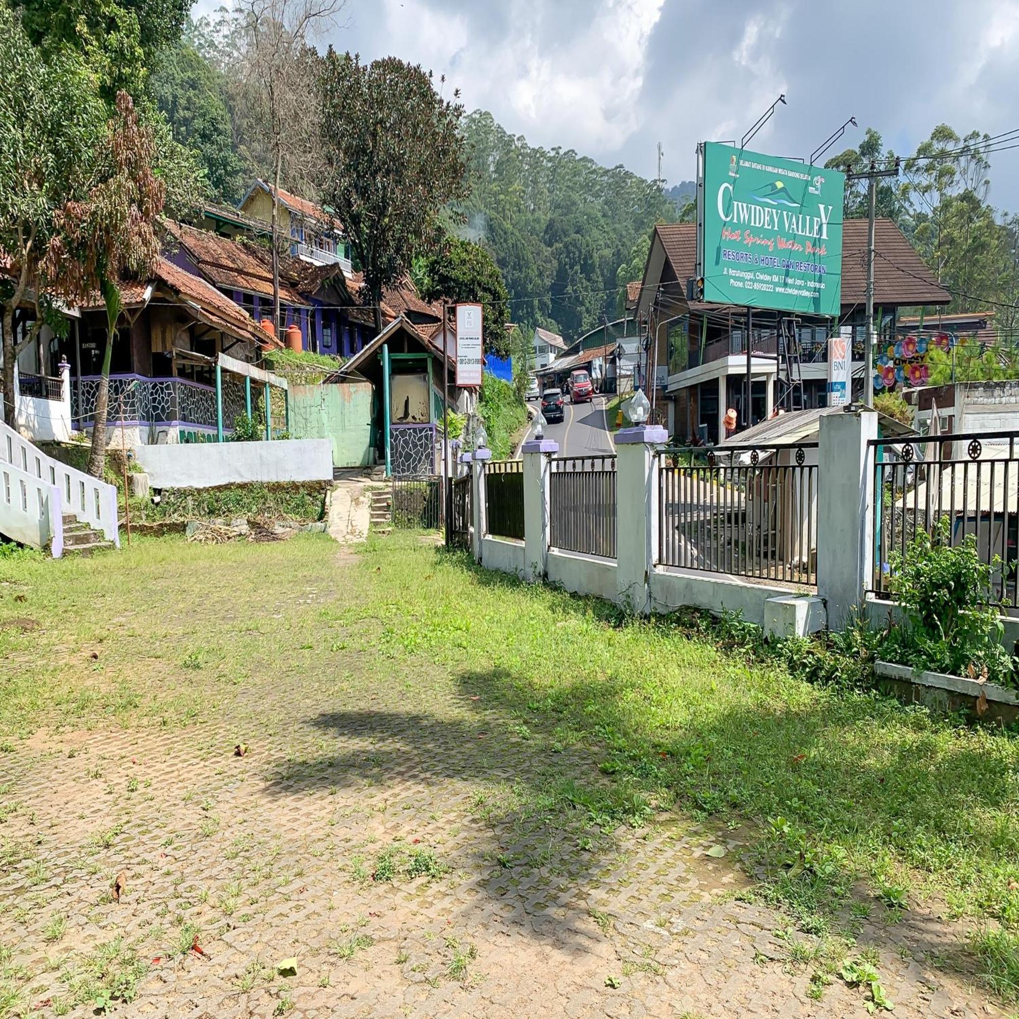 Pondok Gembyang Ciwidey Redpartner Rancabali Esterno foto